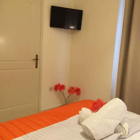 Sunny Hotel 2*