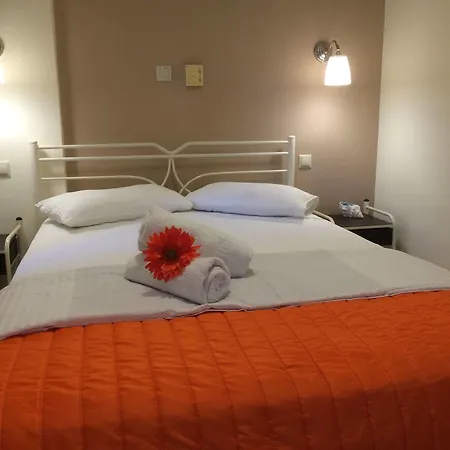 Sunny Hotel 2*